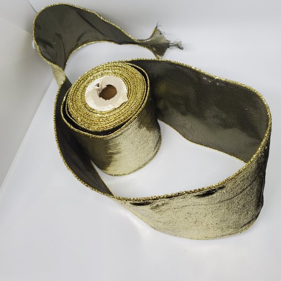 Gold - Vintage Crushed Velvet Wired-Edge Ribbon - 3 7/8" x 7.5 yards - Picture 3 of 9